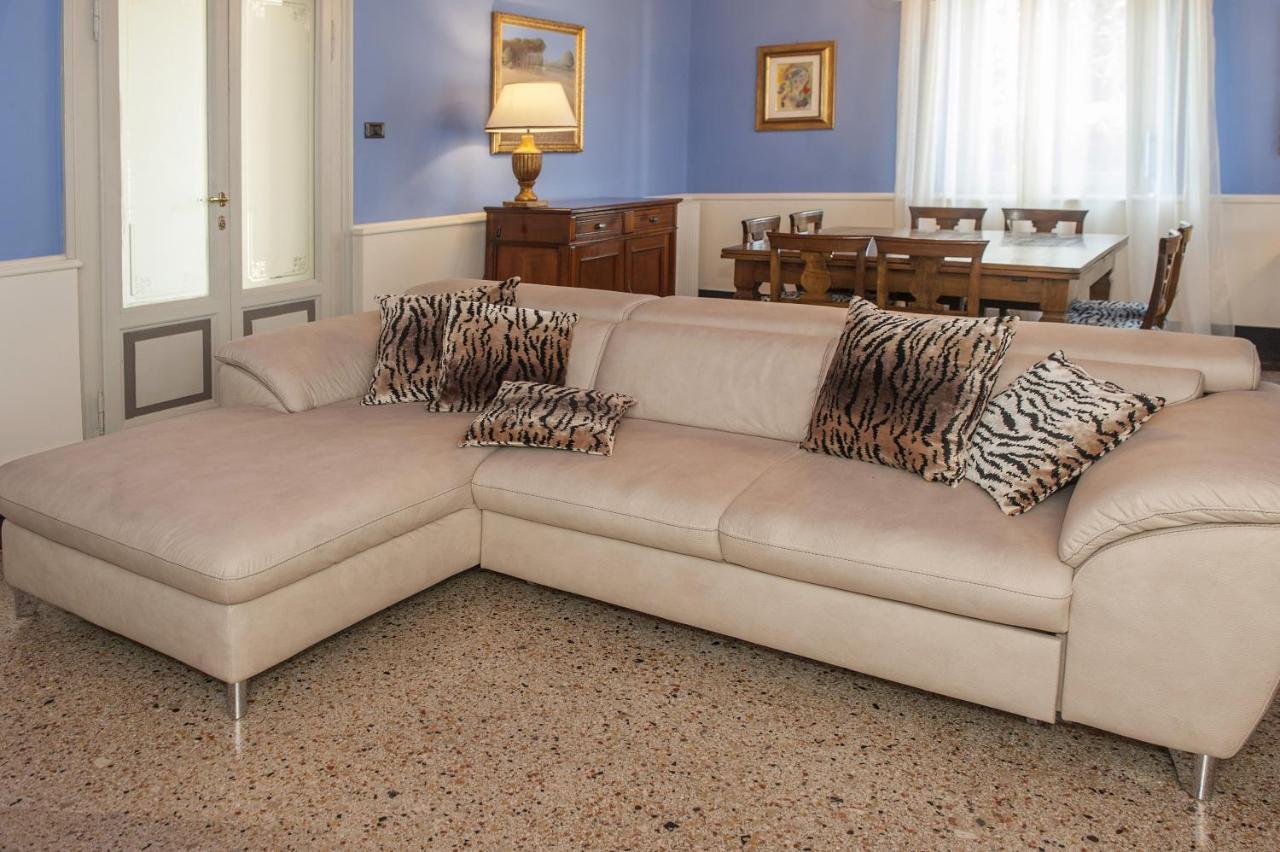 Villa Sofia Сулцано Екстериор снимка